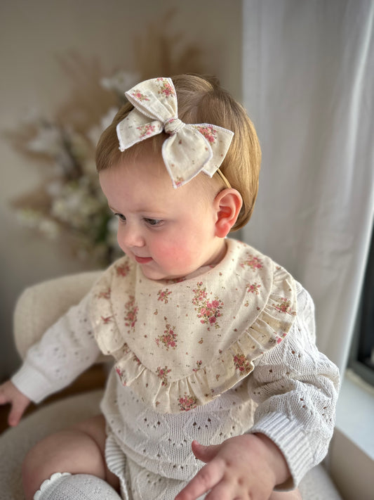 Ruffle Bib | Isabelle