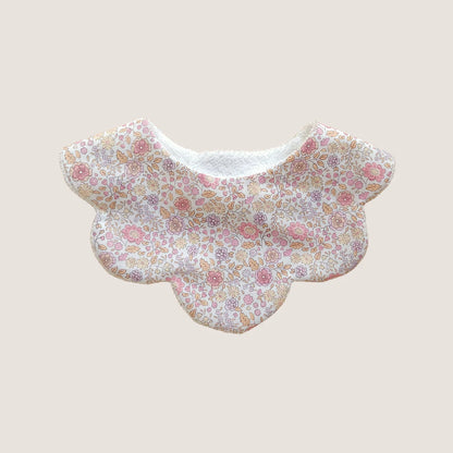 Scalloped Bib | Lila