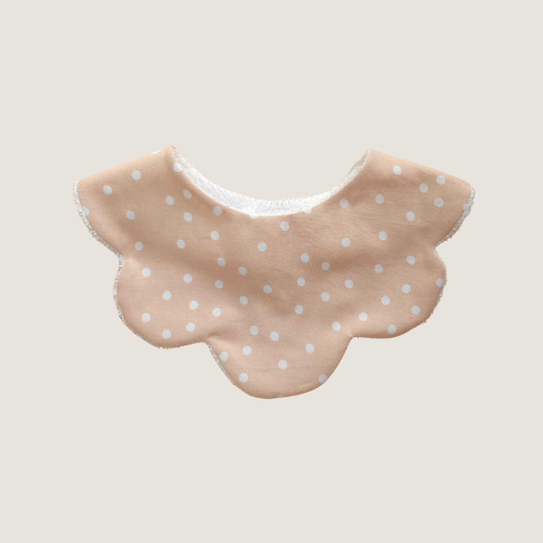 Scalloped Bib