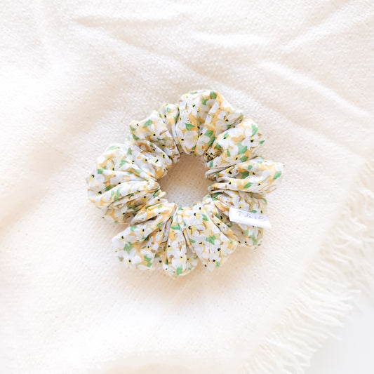 Scrunchie | Lily