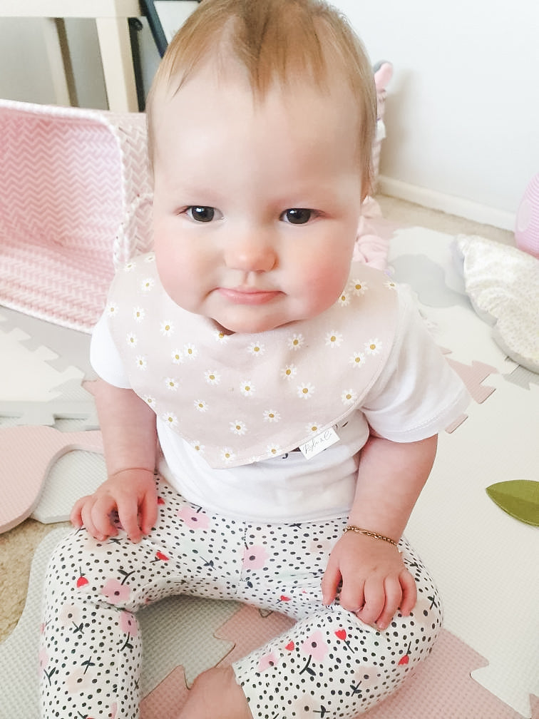 Dribble Bib Cotton Bamboo | Pink Daisy